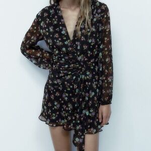 Zara Long Sleeve Mini Dress Surplice V Neck Wrap Floral Ruffle sz M